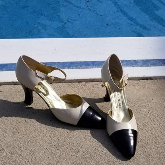 BRUNO MAGLI Strappy HEELS *In Box* - Taupe-cream - Picture 5 of 8